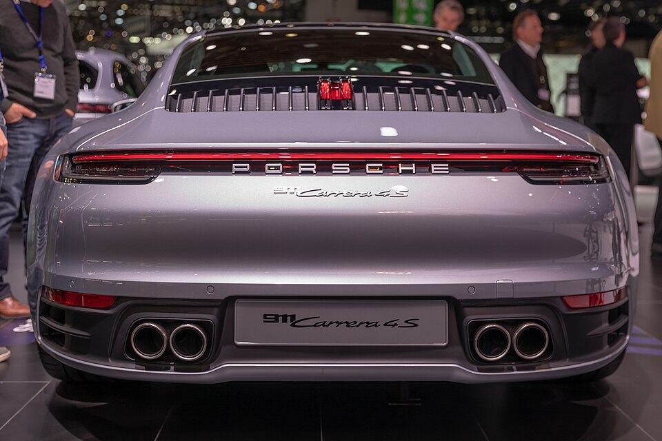 Porsche 992 Carrera 4S : Fiche Technique et Performances